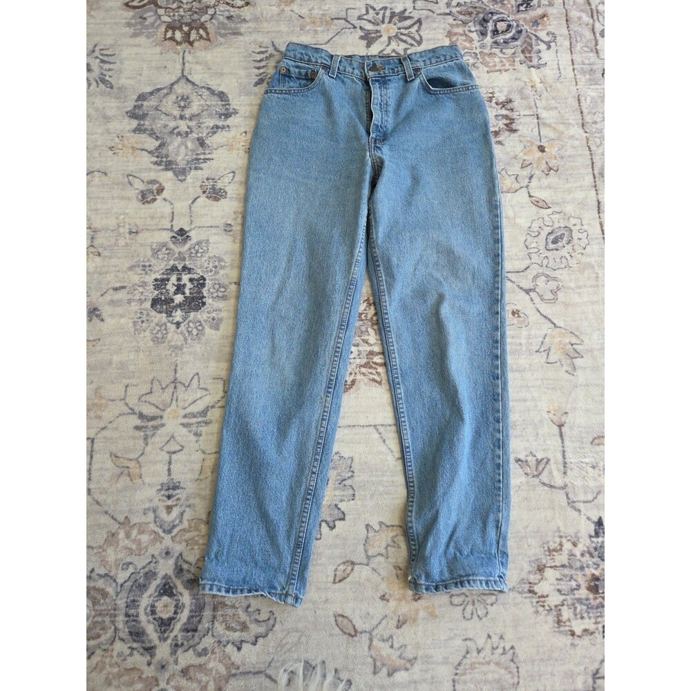 Levis Jeans Women 550 Relaxed Fit Tapered Leg 10 Reg M  Canada Denim Light Wash